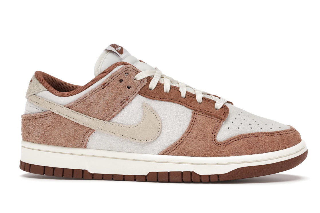 Nike Dunk Low Medium Curry - 360 View 2