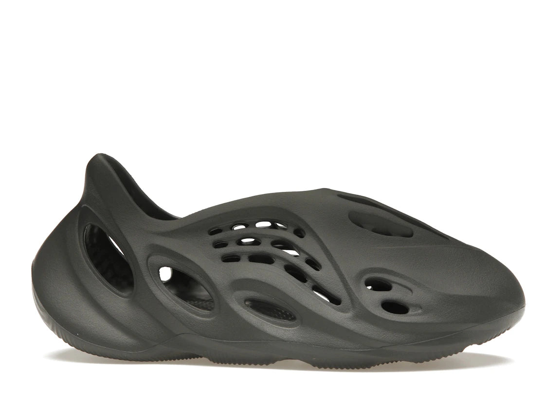 adidas Yeezy Foam RNR Carbon - 360 View 2