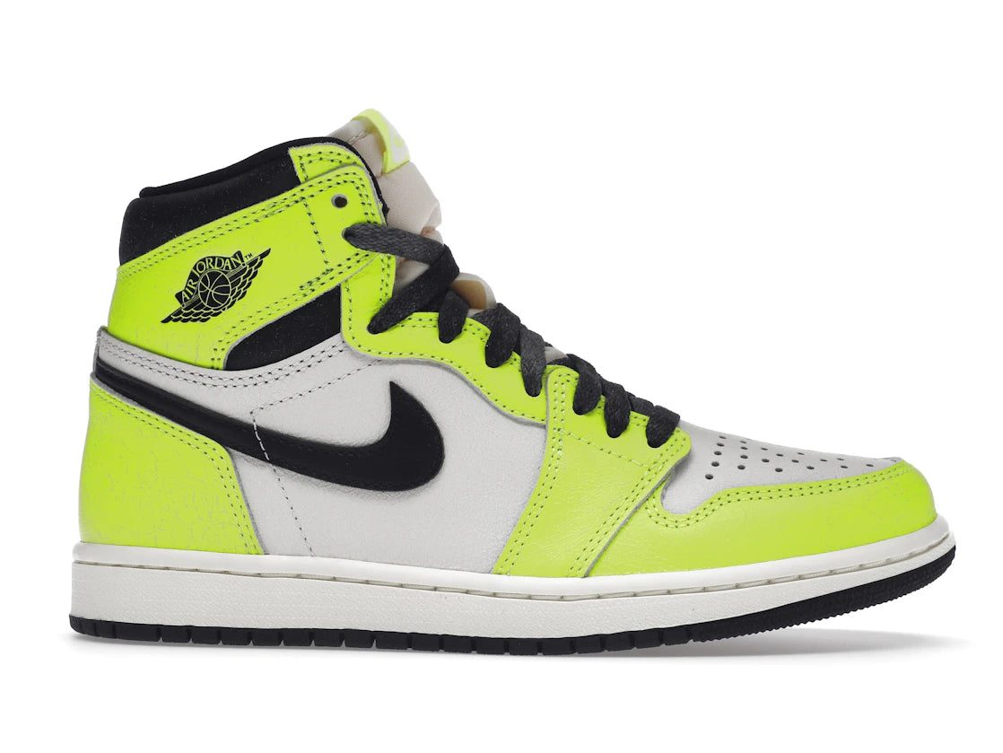 Jordan 1 Retro High OG Visionaire - 360 View 2