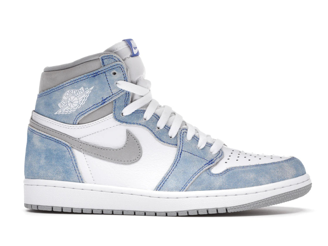 Jordan 1 Retro High OG Hyper Royal - 360 View 2